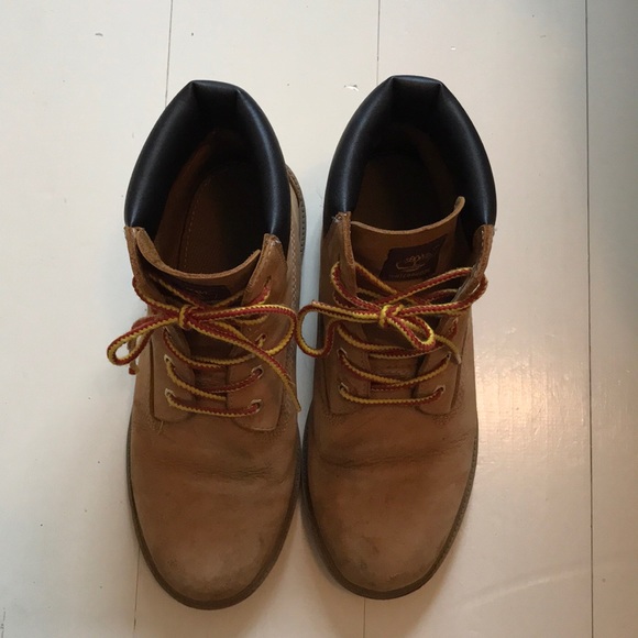 Timberland waterproof boots - women’s 8.5 - Picture 4 of 5